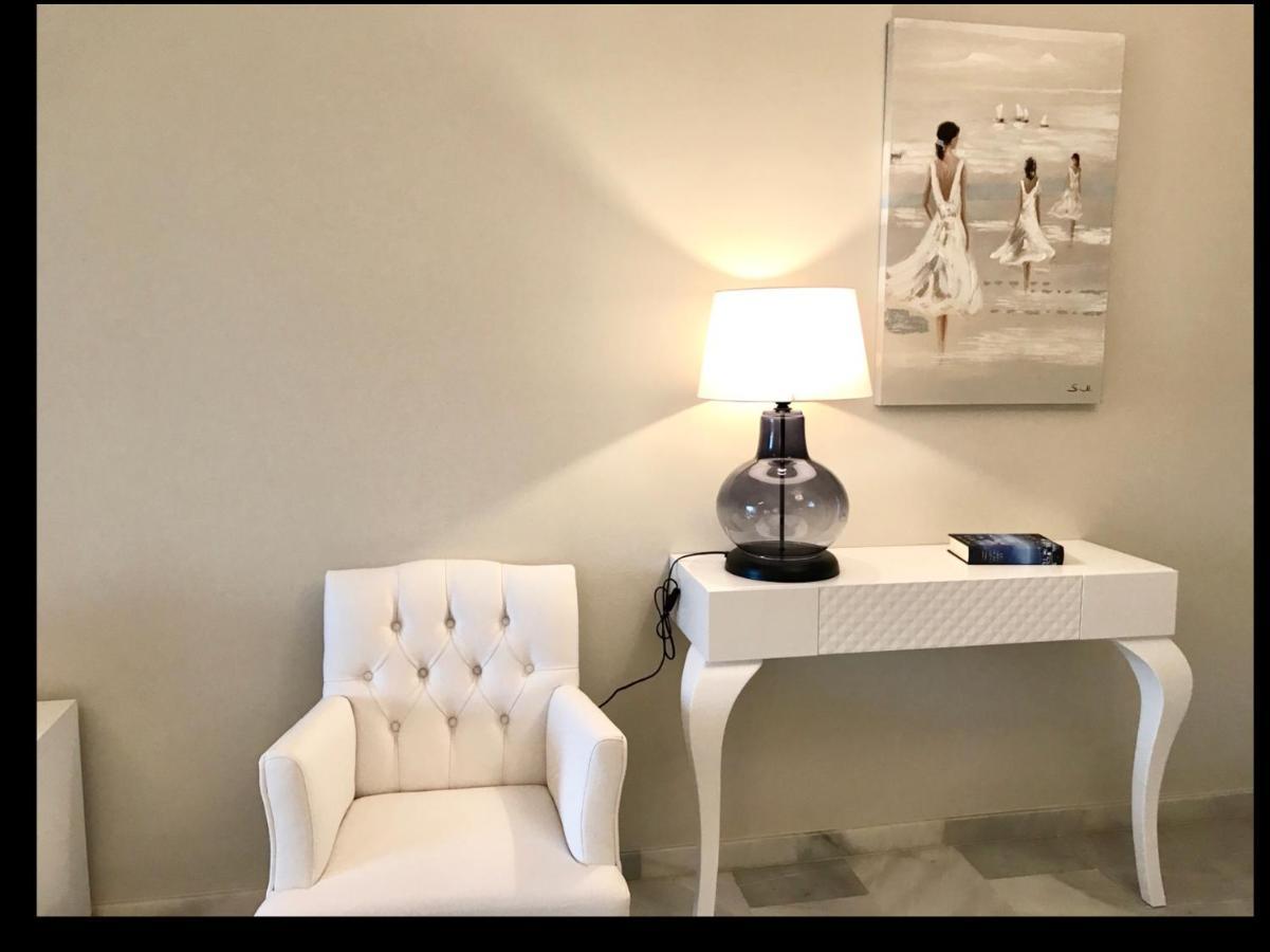 Mi Capricho Beachfront- 9E Apartment With Sea Views - Costa Del Sol Sitio de Calahonda المظهر الخارجي الصورة