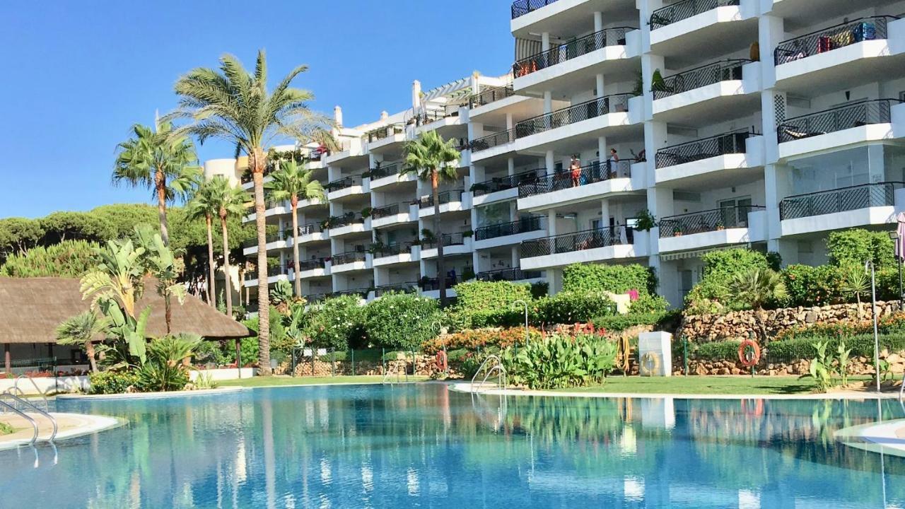 Mi Capricho Beachfront- 9E Apartment With Sea Views - Costa Del Sol Sitio de Calahonda المظهر الخارجي الصورة