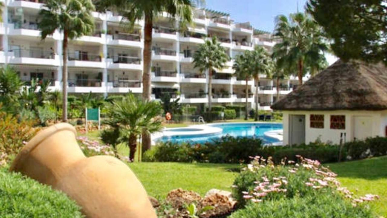 Mi Capricho Beachfront- 9E Apartment With Sea Views - Costa Del Sol Sitio de Calahonda المظهر الخارجي الصورة