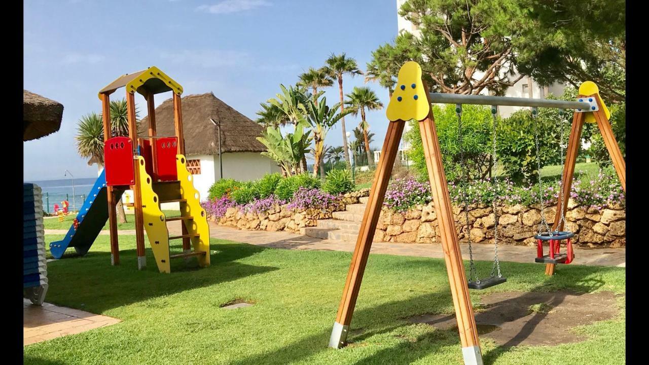 Mi Capricho Beachfront- 9E Apartment With Sea Views - Costa Del Sol Sitio de Calahonda المظهر الخارجي الصورة
