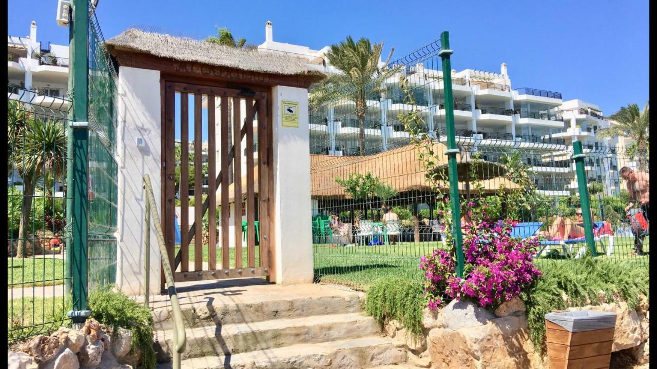Mi Capricho Beachfront- 9E Apartment With Sea Views - Costa Del Sol Sitio de Calahonda المظهر الخارجي الصورة